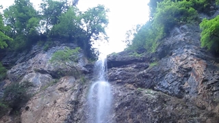 آبشار تودارک 2-1404